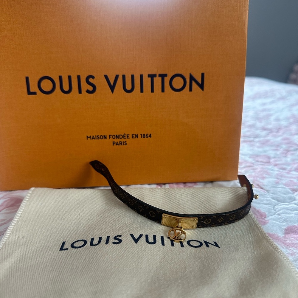 Louis Vuitton Women’s Logomania Leather and Gold Charm LV Adjustable Bracelet